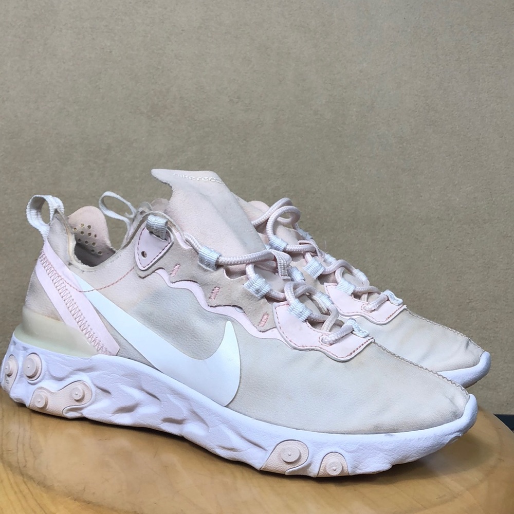 Nike React Element 55 Pale Pink Athletic Sneaker Shoes Women’s size 7.5